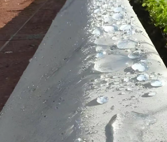 扎赉诺尔硅烷浸渍涂料在混凝土保护中的应用